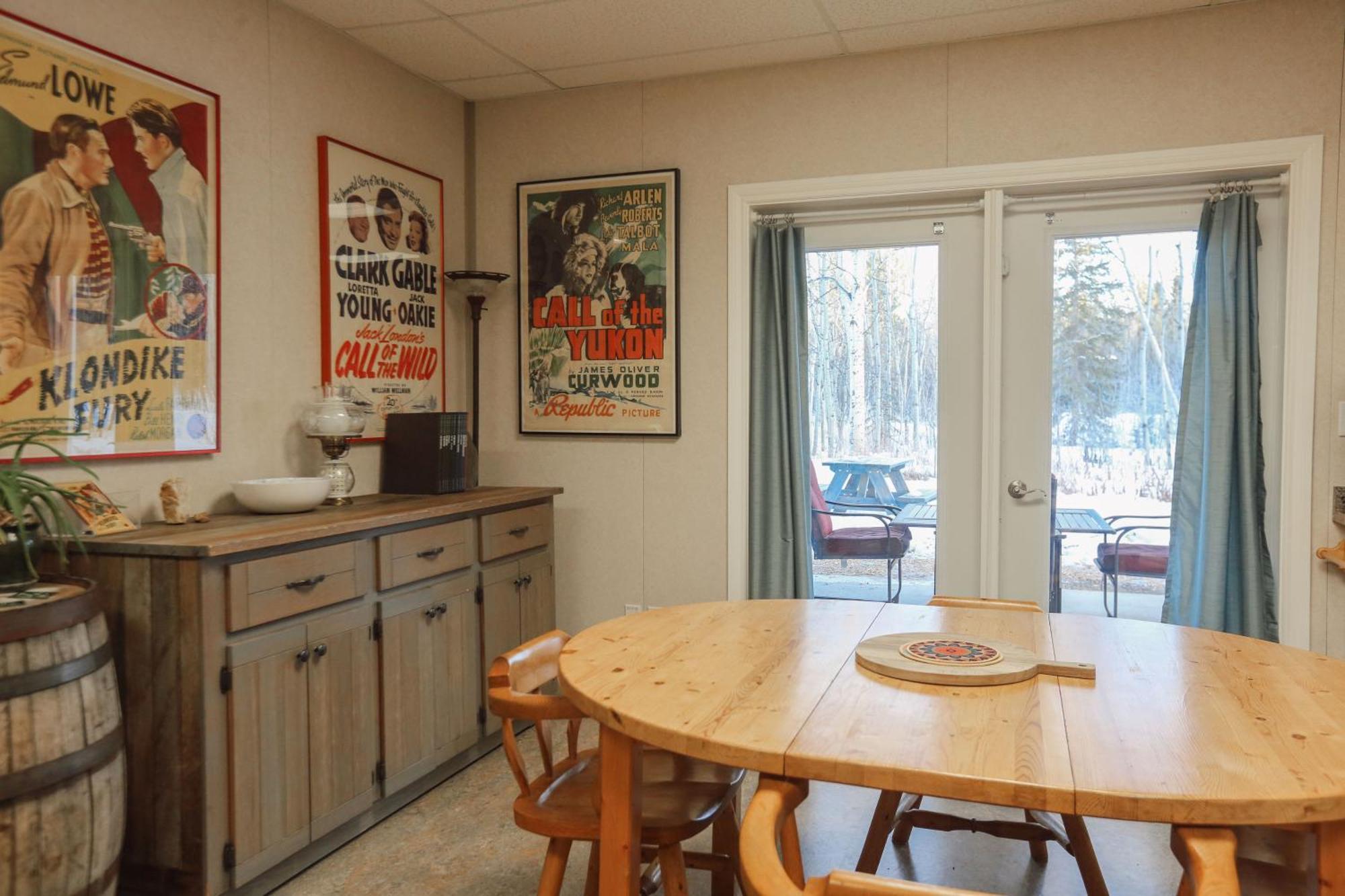The Big Red Barn Apartment ไวท์ฮอร์ส ภายนอก รูปภาพ